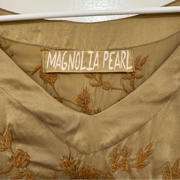 Magnolia Pearl Parnassus Tunic 100% Silk Embroidered Dress - Picture 3 of 13